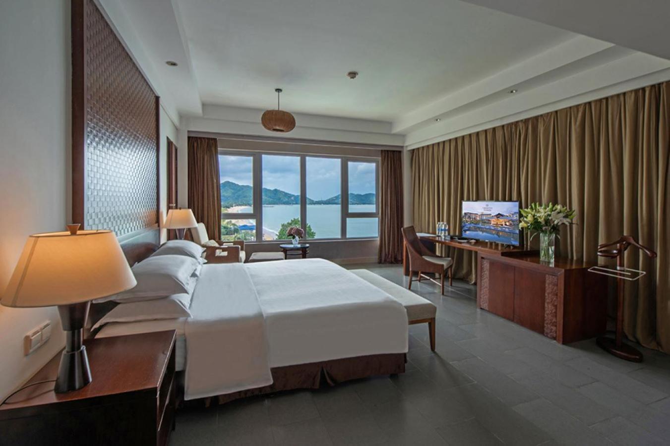 Sheraton Huizhou Beach Resort Huidong Exterior photo